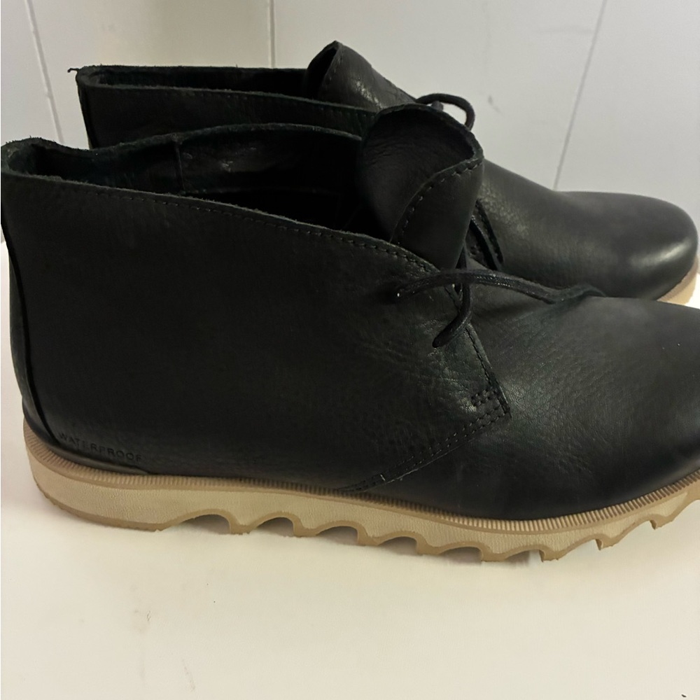 Sorel Black Leather Ankle Boots - Picture 8 of 10